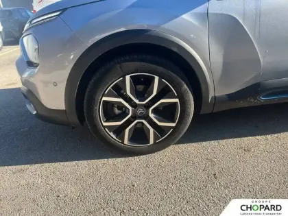 Photo 21 Citroën C4 e- 136 ch Automatique