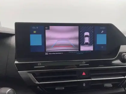 Photo 55 Citroën C4 e- 136 ch Automatique