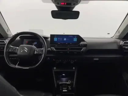 Photo 53 Citroën C4 e- 136 ch Automatique