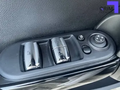 Photo 20 Mini Mini Cabriolet Cooper 136 ch DKG7