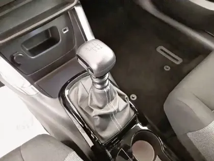 Photo 13 Citroën C3 Aircross  PureTech 110 S&S BVM6