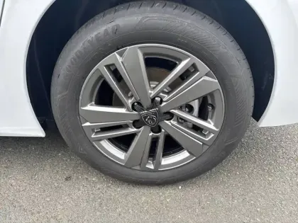 Photo 52 Peugeot 308  Hybrid 136 e-DCS6