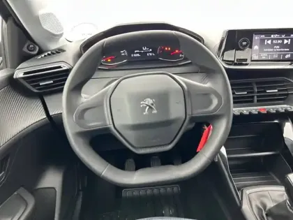 Photo 8 Peugeot 208  PURETECH 75 S&S BVM5