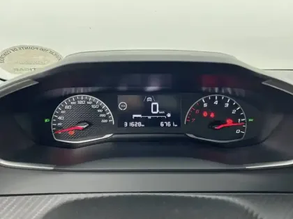 Photo 9 Peugeot 208  PURETECH 75 S&S BVM5