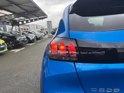 Photo 16 Peugeot 208  Electrique 50 kWh 136ch
