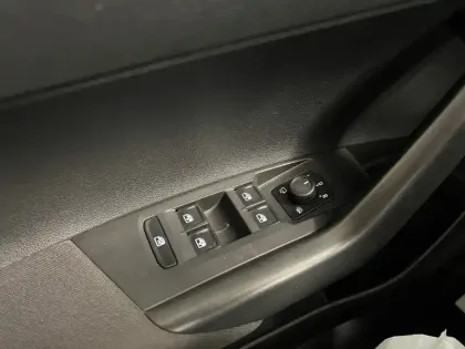 Photo 25 Volkswagen Polo  1.0 TSI 95 S&S BVM5