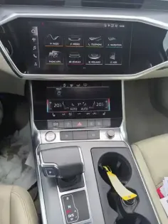 Photo 24 Audi A6 Gén. V Ph1 Business Executive 5