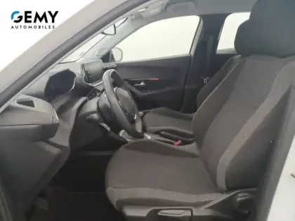 Photo 48 Peugeot 2008  BlueHDi 110 S&S BVM6