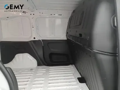 Photo 9 Peugeot Partner  FOURGON STANDARD 650 KG BLUEHDI 75 BVM5