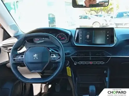 Photo 11 Peugeot 208  PureTech 75 S&S BVM5