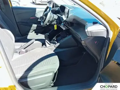 Photo 12 Peugeot 208  PureTech 75 S&S BVM5