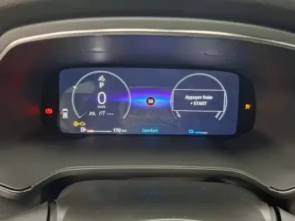 Photo 86 Renault Captur  E-Tech full hybrid 160 ch