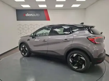 Photo 44 Renault Captur  E-Tech full hybrid 160 ch