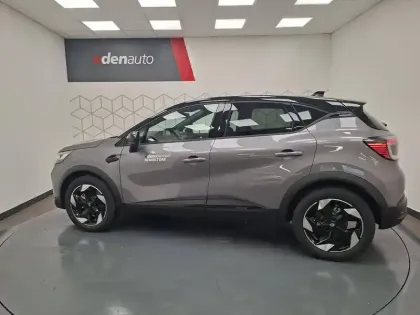 Photo 45 Renault Captur  E-Tech full hybrid 160 ch