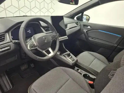 Photo 76 Renault Captur  E-Tech full hybrid 160 ch