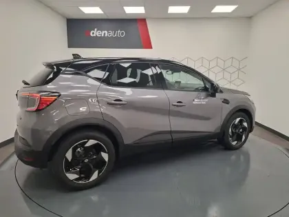 Photo 56 Renault Captur  E-Tech full hybrid 160 ch