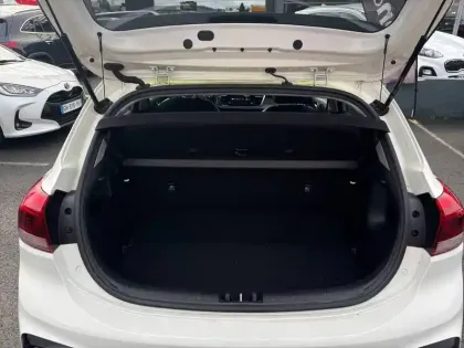 Photo 42 Kia Rio  1.0 T-GDi 100 ch MHEV iBVM6