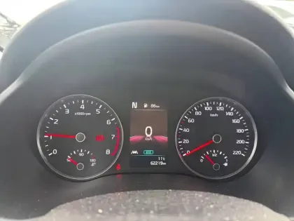 Photo 50 Kia Rio  1.0 T-GDi 100 ch MHEV iBVM6