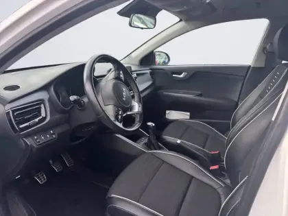 Photo 8 Kia Rio  1.0 T-GDi 100 ch MHEV iBVM6