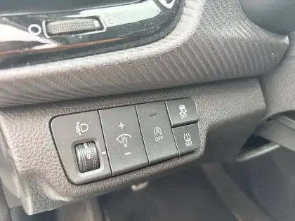 Photo 45 Kia Rio  1.0 T-GDi 100 ch MHEV iBVM6