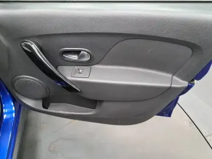 Photo 25 Dacia Sandero  Blue dCi 95