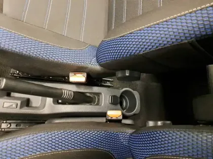 Photo 37 Dacia Sandero  Blue dCi 95