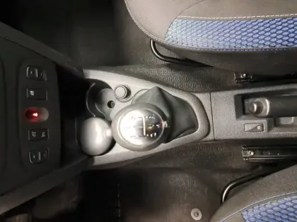 Photo 36 Dacia Sandero  Blue dCi 95