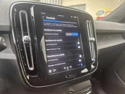 Photo 15 Volvo Xc40  Recharge 231 ch 1EDT
