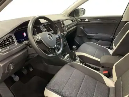 Photo 9 Volkswagen T-roc 1.5 TSI 150 EVO Start/Stop BVM6 Carat