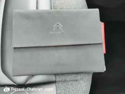 Photo 15 Citroën C4  PureTech 130 S&S EAT8 Shine