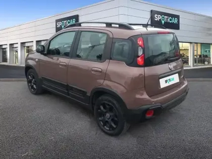 Photo 29 Fiat Panda  1.0 70 ch Hybride BSG S/S City Cross Trussardi