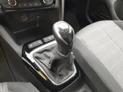 Photo 23 Opel Corsa  1.2 75 ch BVM5 Elegance Business