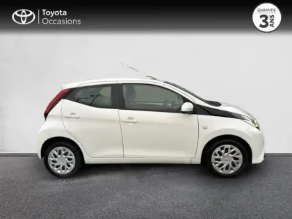 Photo 8 Toyota Aygo  1.0 VVT-i 72ch x-play x-app 5p MC18