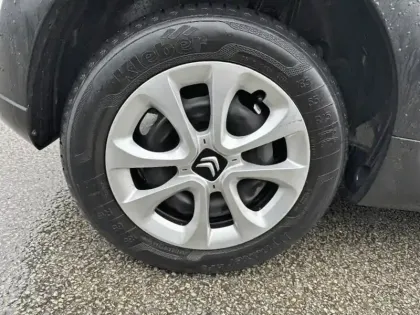 Photo 10 Citroën C3  PureTech 82ch Graphic S&S E6.d