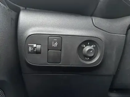 Photo 11 Citroën C3  PureTech 82ch Graphic S&S E6.d