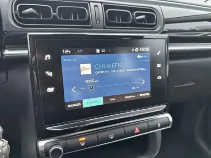 Photo 14 Citroën C3  PureTech 82ch Graphic S&S E6.d