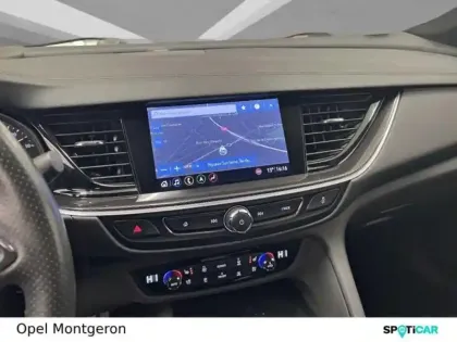 Photo 13 Opel Insignia  Grand Sport 2.0 D 174ch Ultimate BVA8