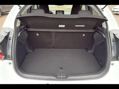 Photo 8 Toyota Yaris  116h Design 5p MY22