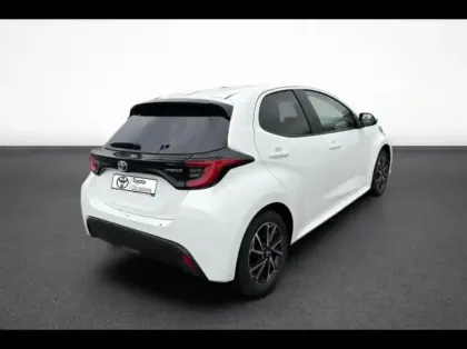 Photo 5 Toyota Yaris  116h Design 5p MY22