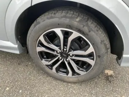 Photo 8 Ford Puma  1.0 Flexifuel 125ch S&S mHEV ST-Line