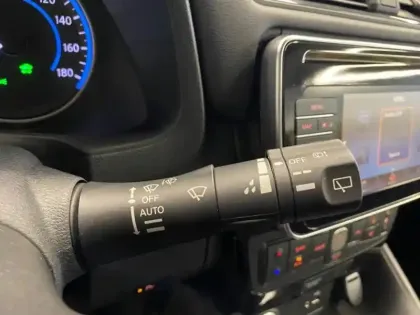 Photo 12 Nissan Leaf  150ch 40kWh Acenta 21