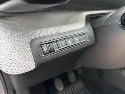 Photo 12 Citroën C3  1.2 Turbo 100ch MAX