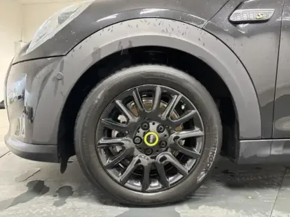 Photo 7 Mini Mini  Cooper SE 184ch Edition Premium Plus BVA 5CV