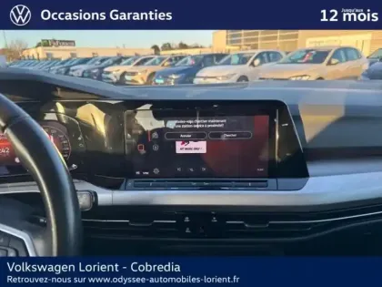 Photo 10 Volkswagen Golf  2.0 TDI SCR 115ch Life Business DSG7