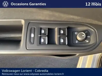 Photo 14 Volkswagen Golf  2.0 TDI SCR 115ch Life Business DSG7