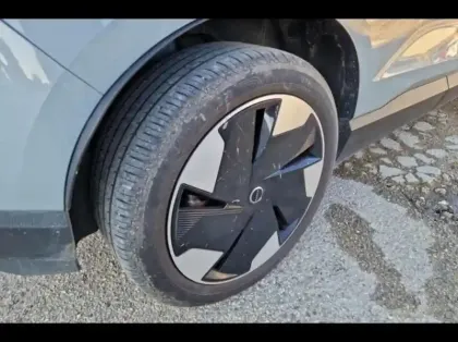 Photo 12 Volvo Ex30  Single Extended Range 272ch Plus