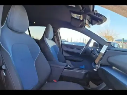 Photo 9 Volvo Ex30  Single Extended Range 272ch Plus