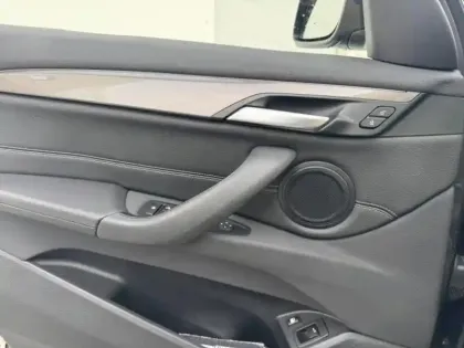 Photo 9 BMW X1  xDrive25eA 220ch xLine 6cv