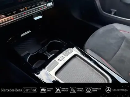 Photo 7 Mercedes Classe A  180 d 116ch AMG Line 8G-DCT