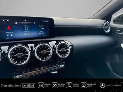 Photo 6 Mercedes Classe A  180 d 116ch AMG Line 8G-DCT